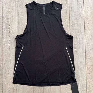 Men’s Lululemon tank (black) color size XL